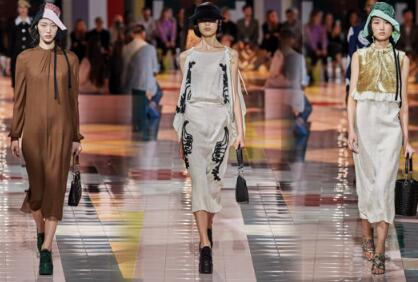 Prada 2020春夏系列发布会