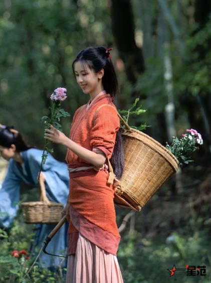 陈都灵大型古装史诗剧《浣溪沙》杀青 演绎越国美人